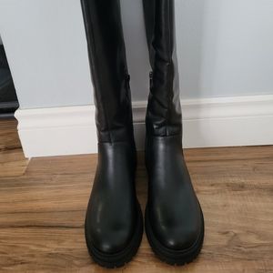 JustFab Size 10, Ladies Black Felice Lug-Sole Boot